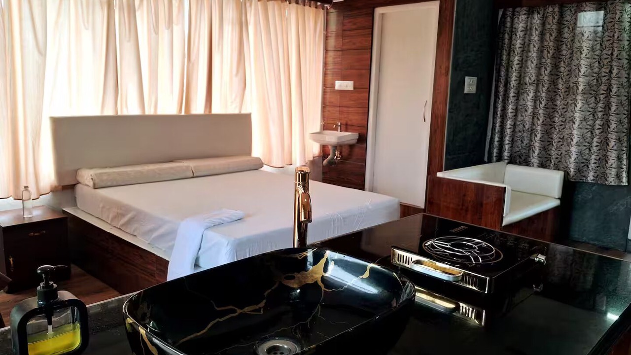 Photo of Bedroom in Suchindram