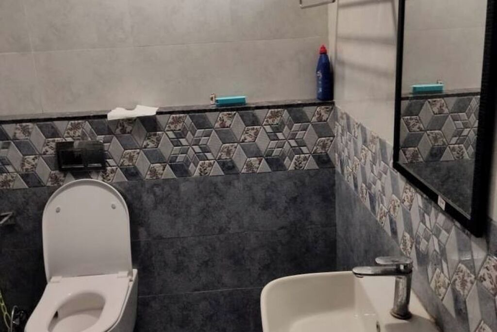 Photo of Bathroom in Parthasarathy Puram