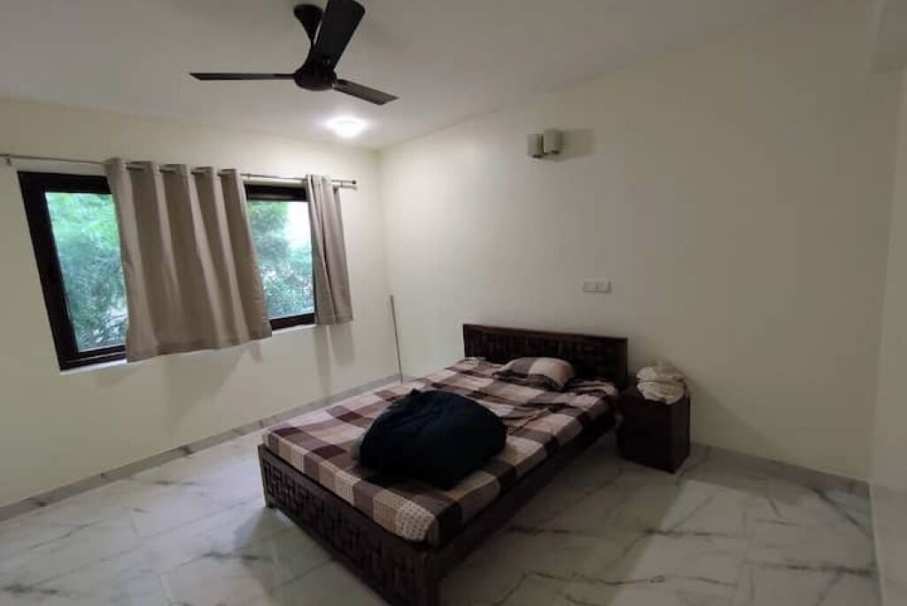 Photo of Bedroom in Parthasarathy Puram