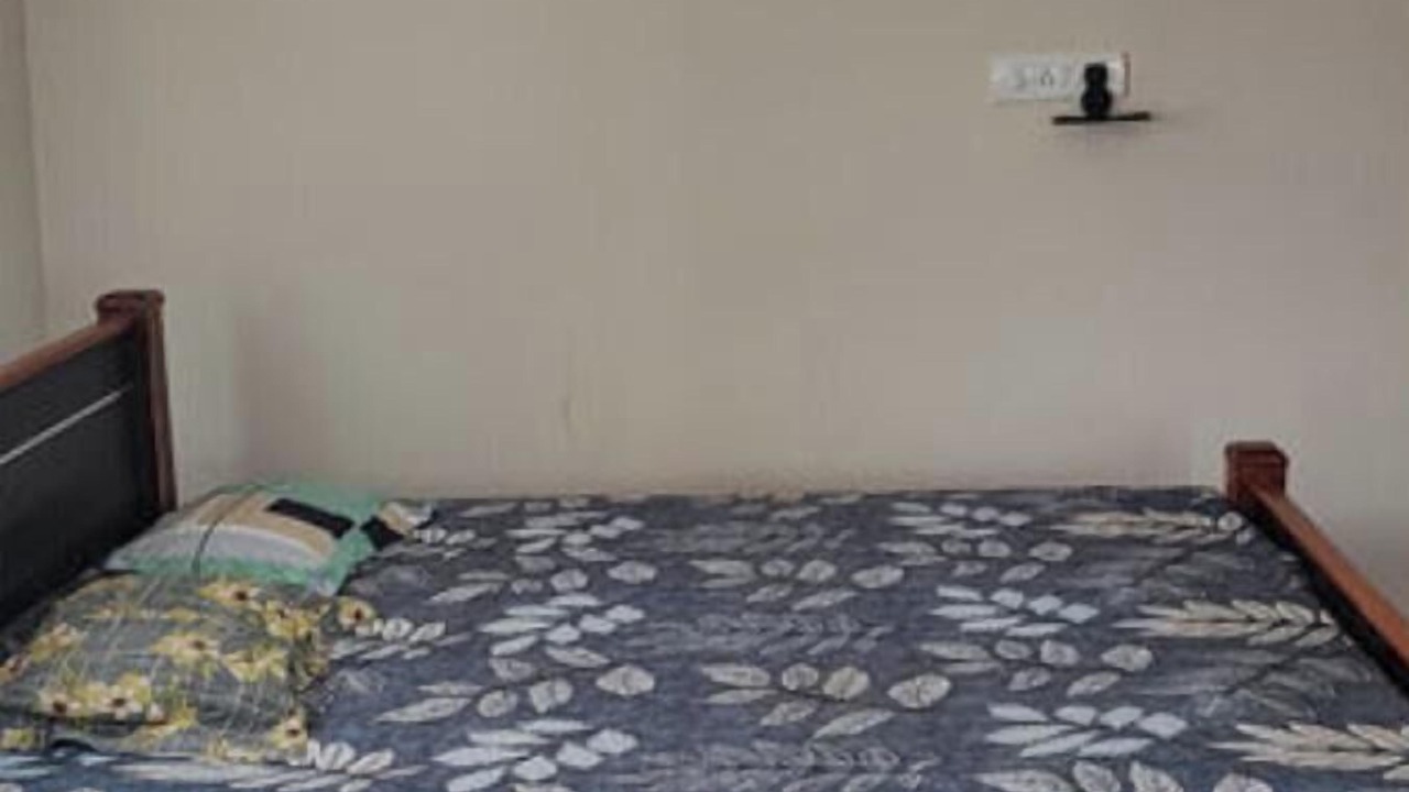 Photo of Bedroom in Lansdowne