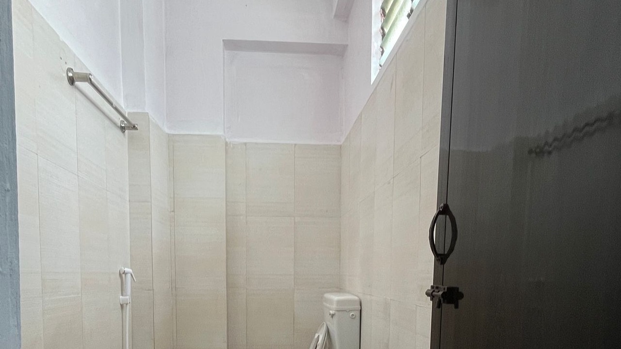 Photo of Bathroom in Tiruvannamalai