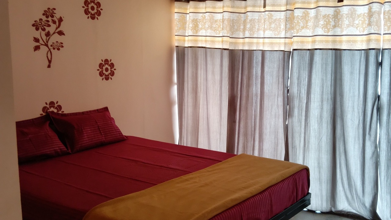 Photo of Bedroom in Hireguthi