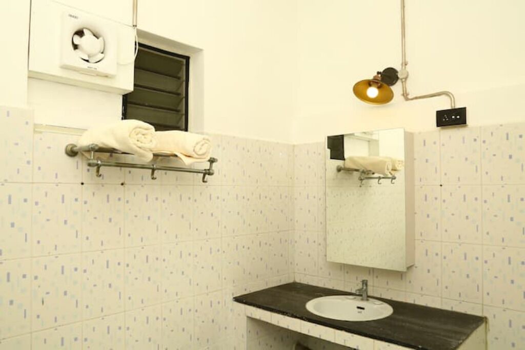 Photo of Bathroom in Royapettah