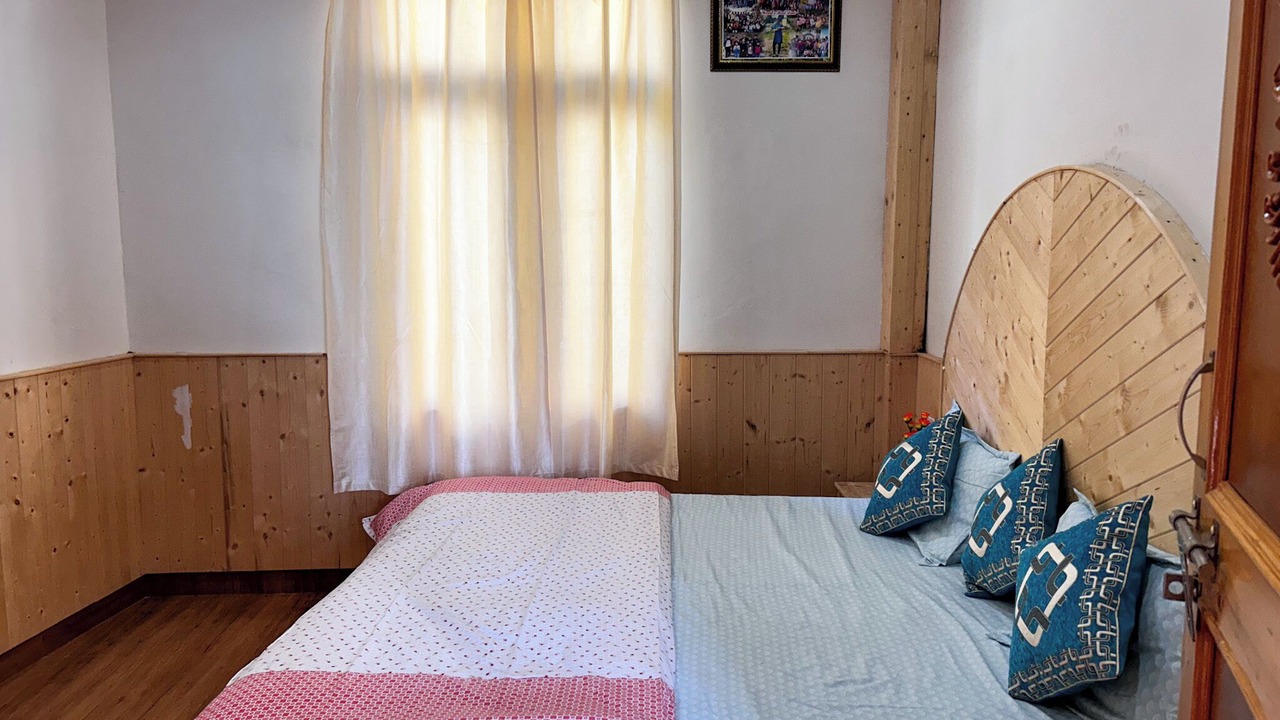 Photo of Bedroom in Manali