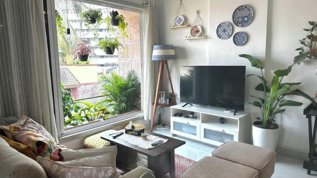 Photo of Livingroom in Bandra West