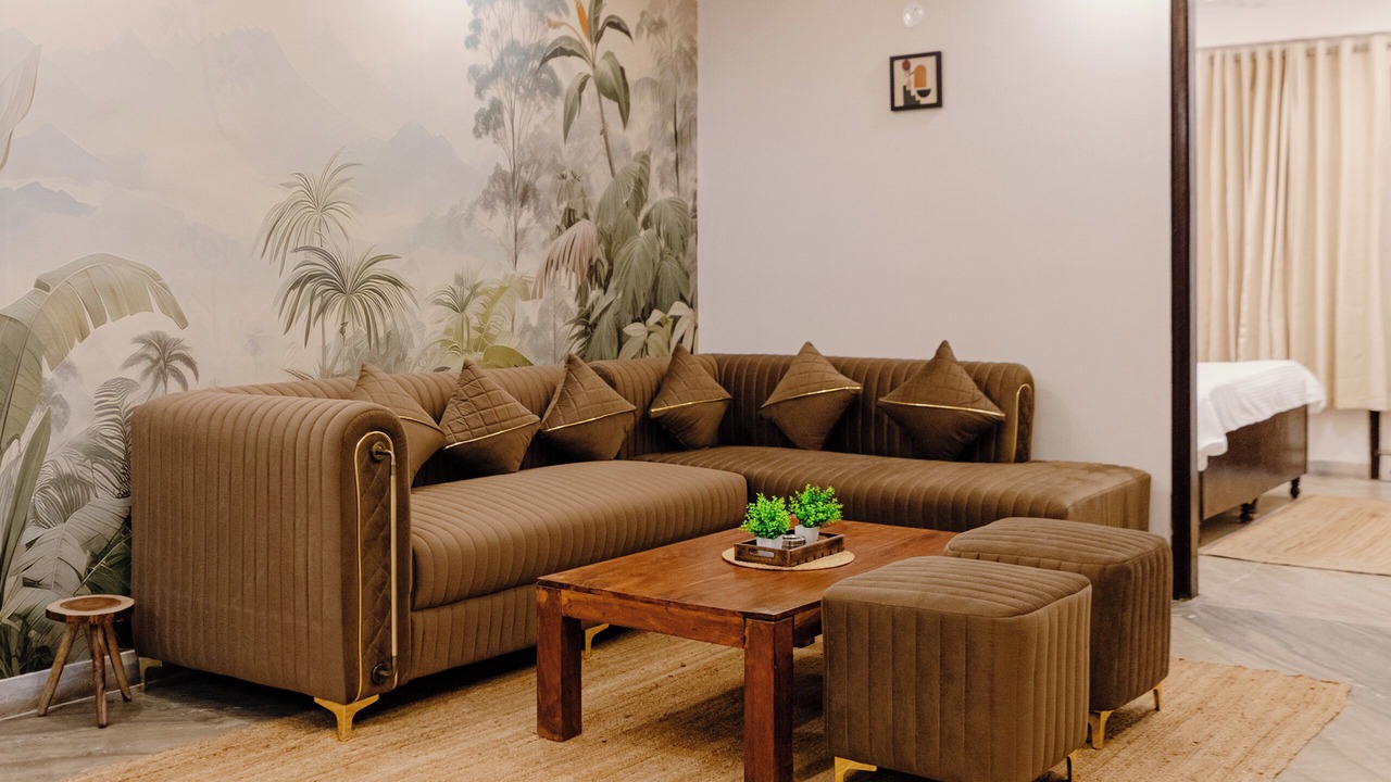 Photo of Livingroom in Chhatarpur