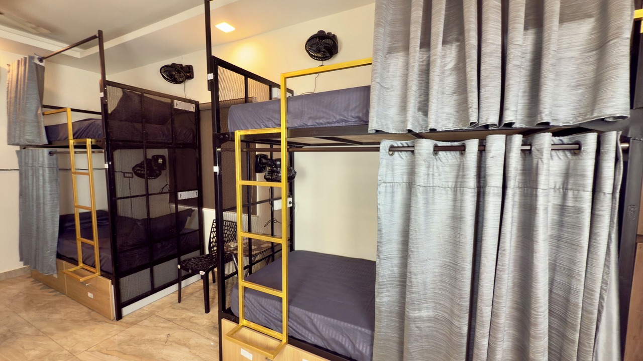 Photo of Bedroom in Thoraipakkam