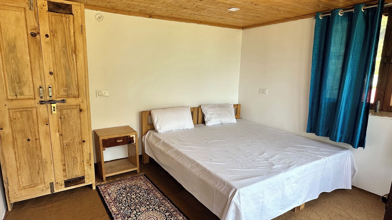 Photo of Bedroom in Kharsali