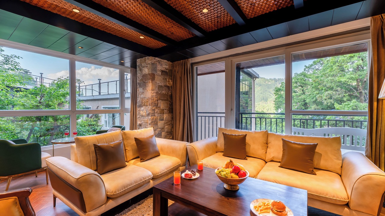Photo of Livingroom in The Mall Road