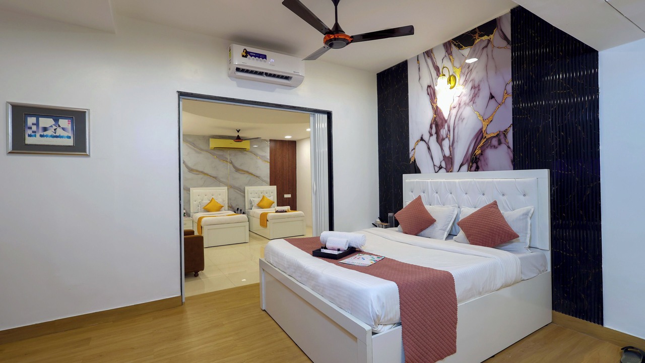 Photo of Bedroom in Kandivali East