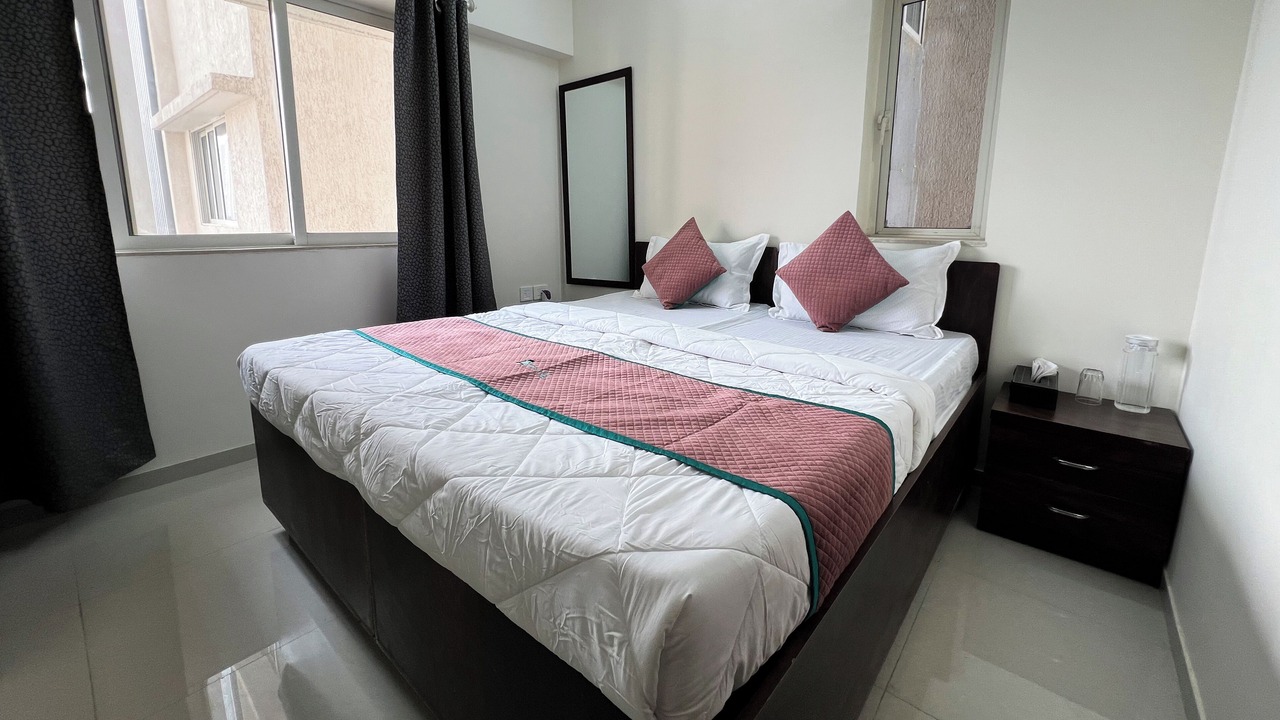 Photo of Bedroom in Malad East
