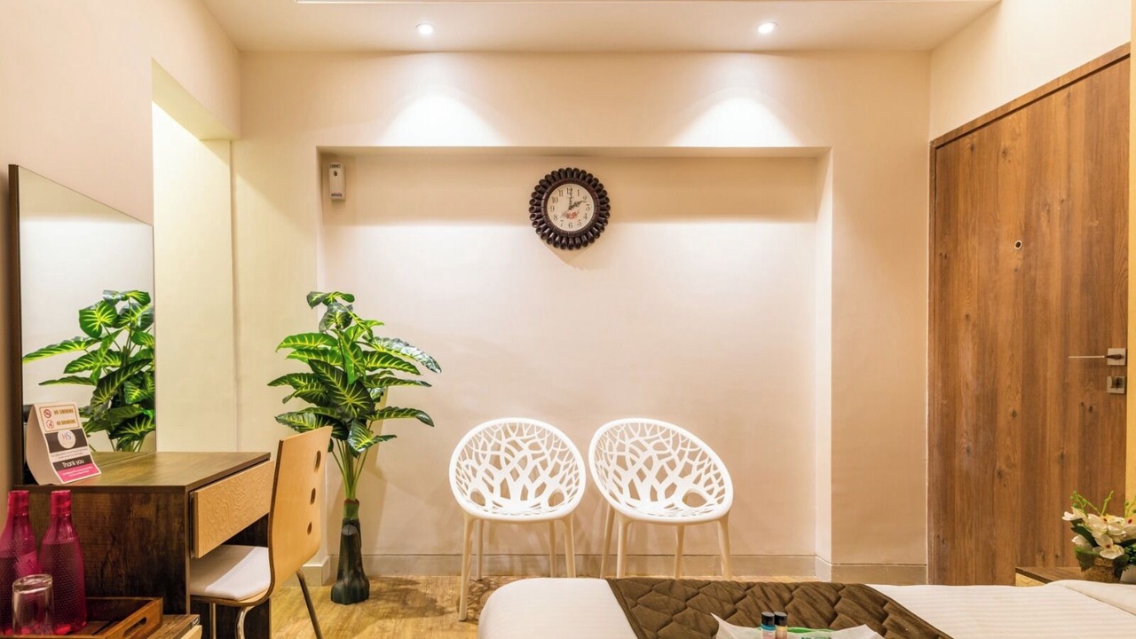Photo of Bedroom in Borivali East