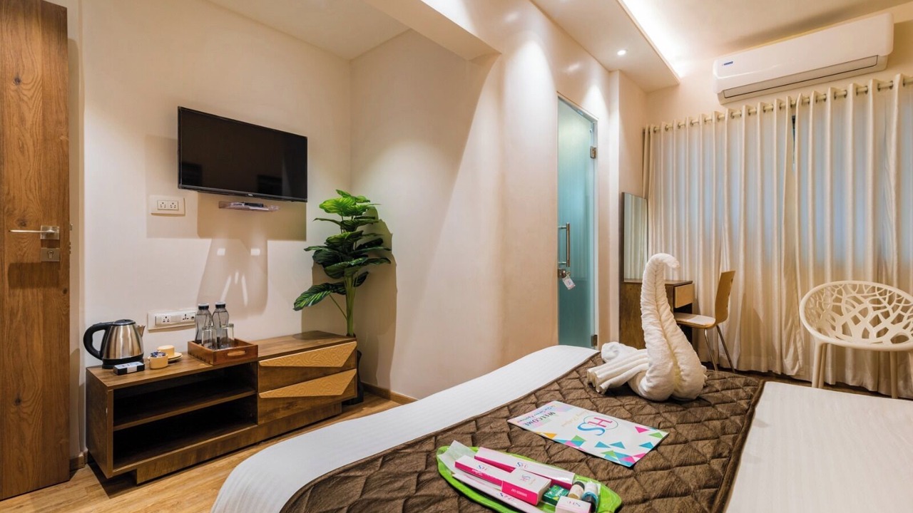 Photo of Bedroom in Borivali East