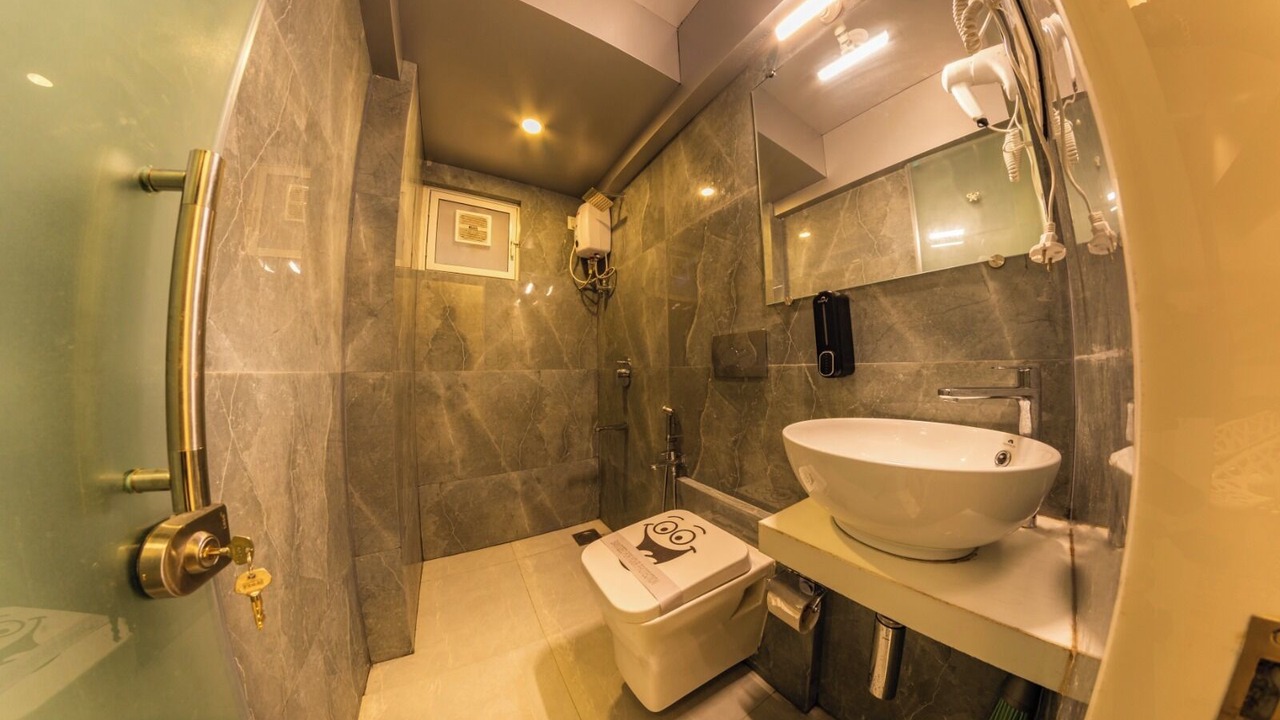 Photo of Bathroom in Borivali East