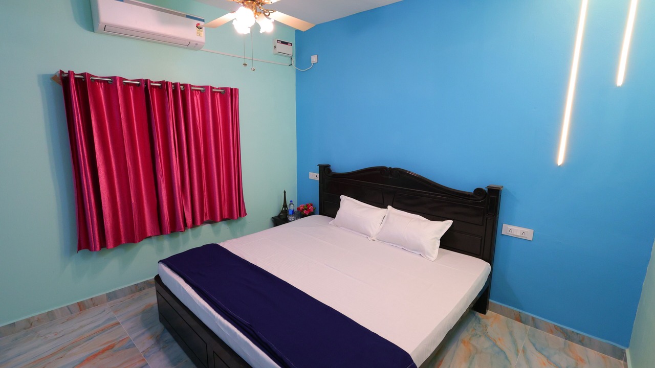 Photo of Bedroom in White Town