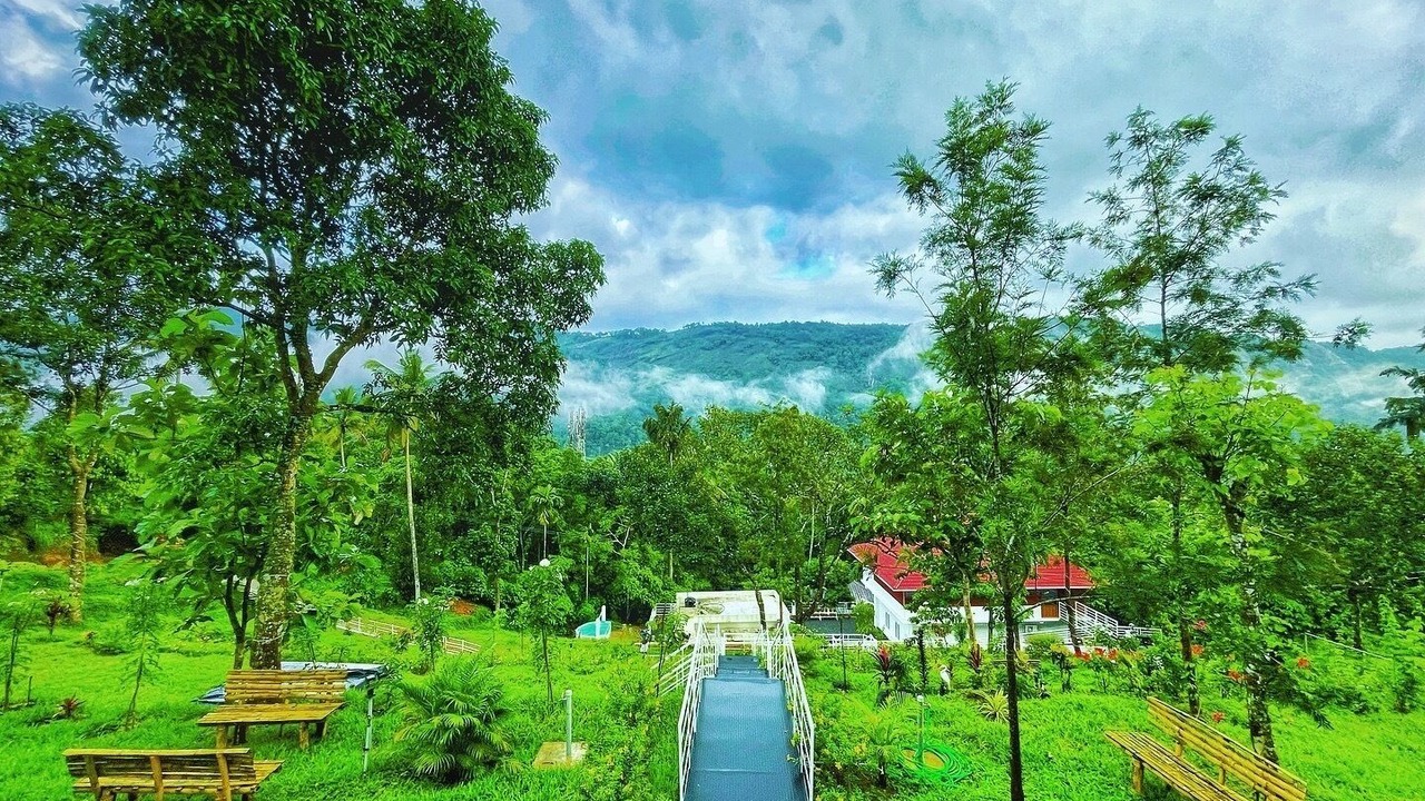 Photo of Others in Devikolam