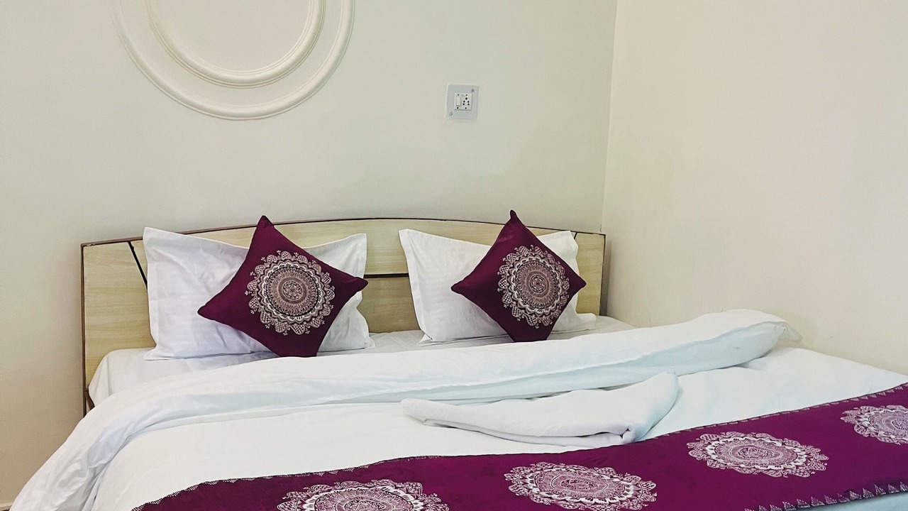 Photo of Bedroom in Bhimtal
