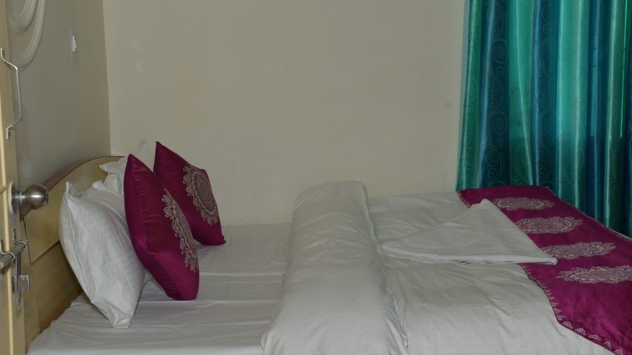 Photo of Bedroom in Bhimtal