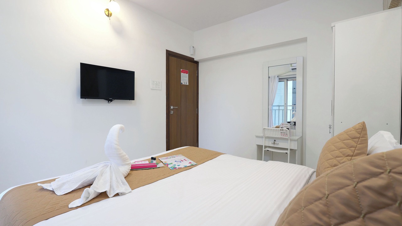 Photo of Bedroom in Borivali East