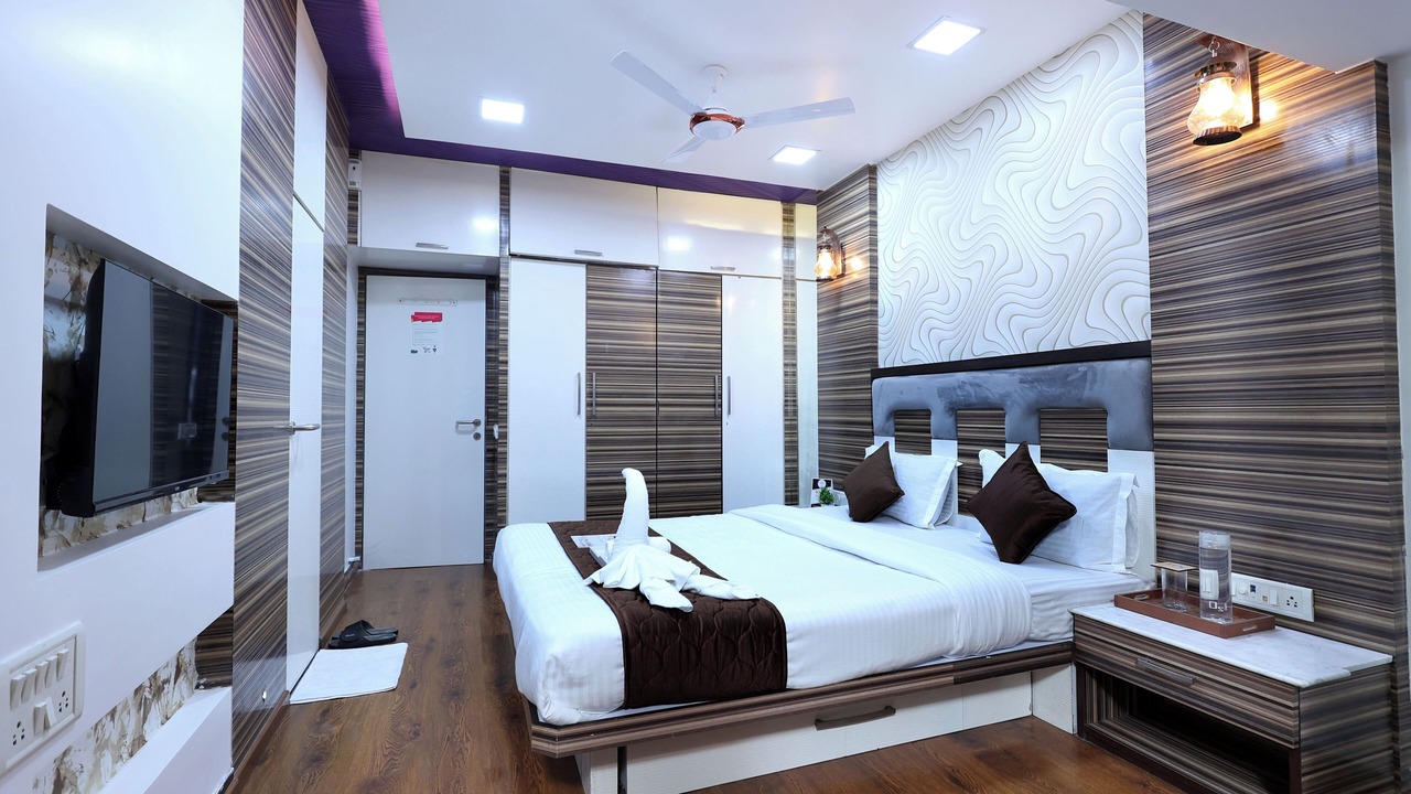 Photo of Bedroom in Kandivali East