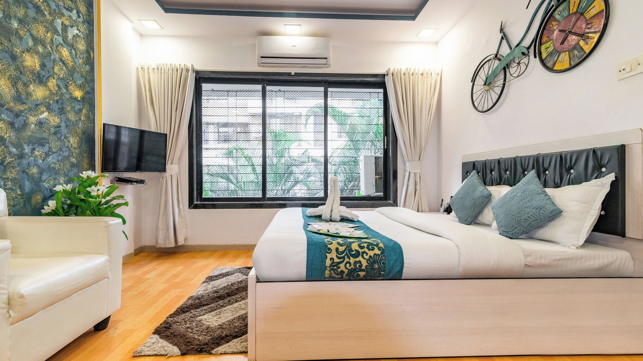 Photo of Bedroom in Kandivali East