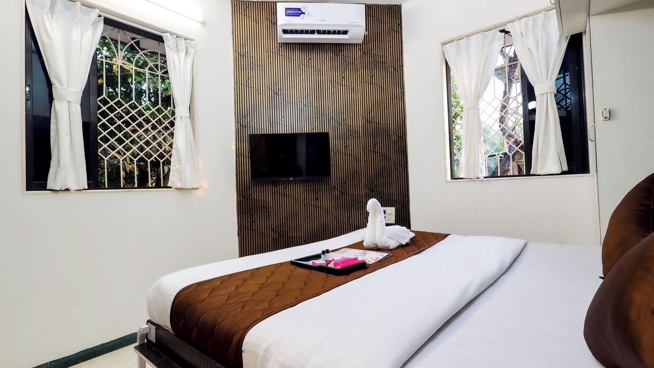 Photo of Bedroom in Kandiwali West