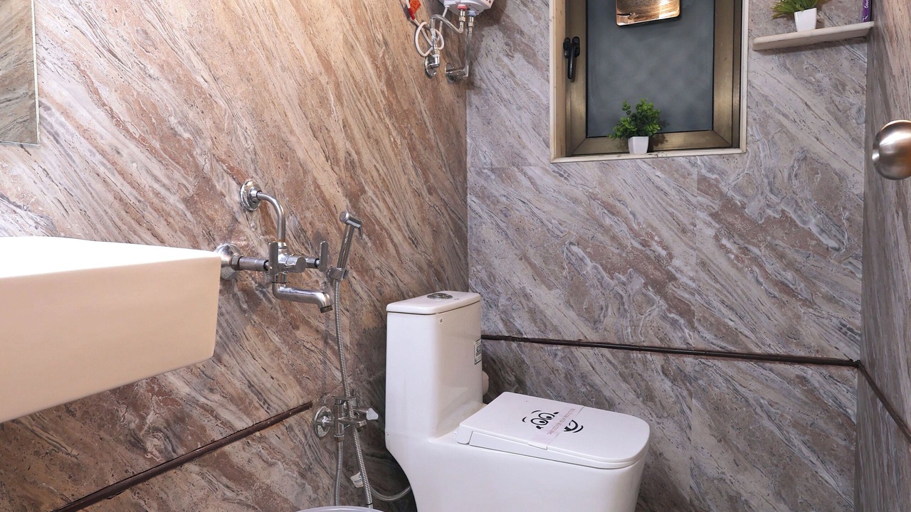 Photo of Bathroom in Kandiwali West