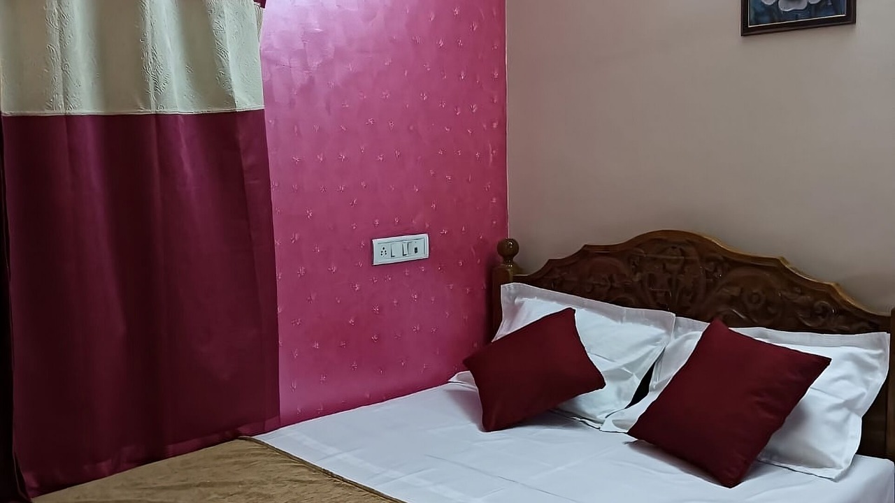 Photo of Bedroom in Tiruvannamalai