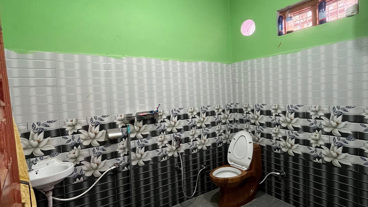 Photo of Bathroom in Chamoli