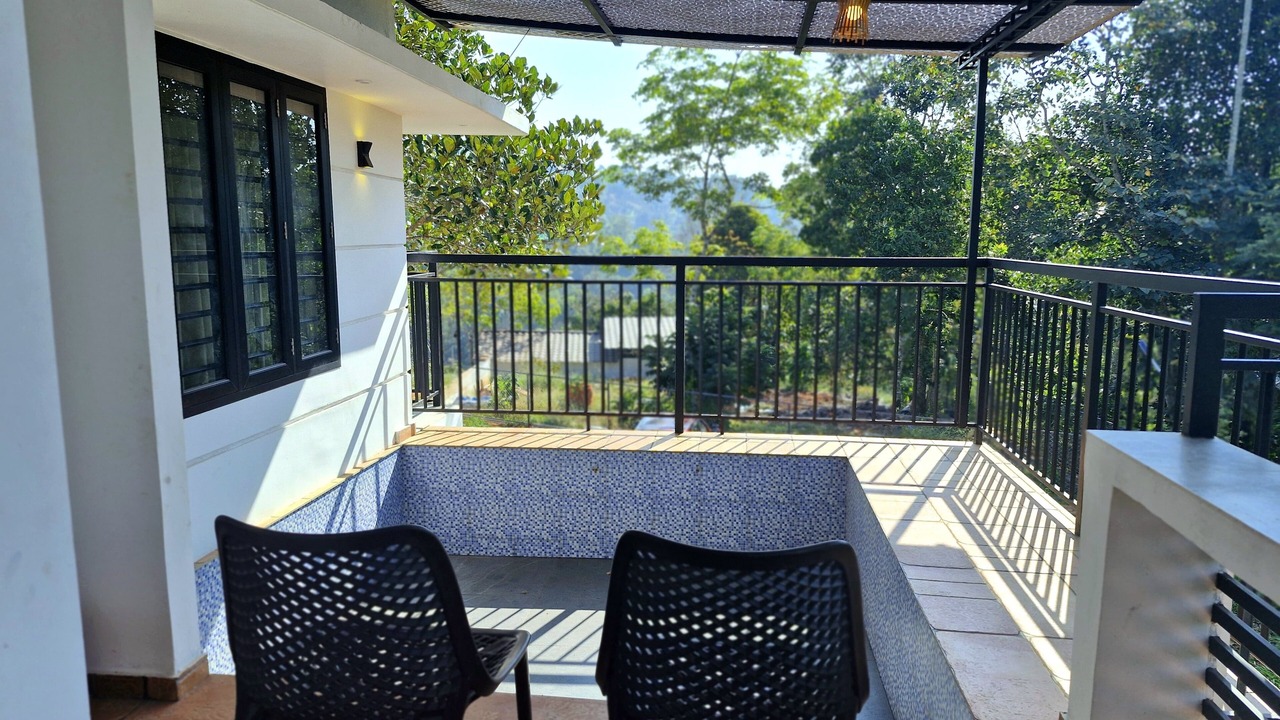 Photo of Patio Balcony in Udumbanchola