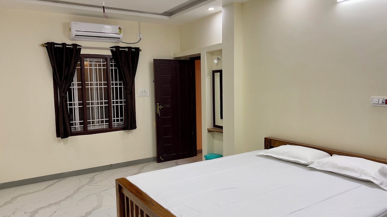 Photo of Bedroom in Tiruvannamalai