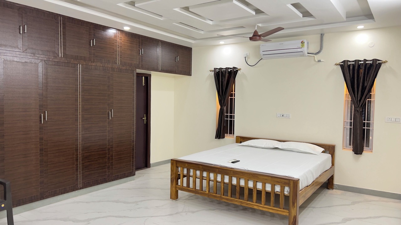 Photo of Bedroom in Tiruvannamalai