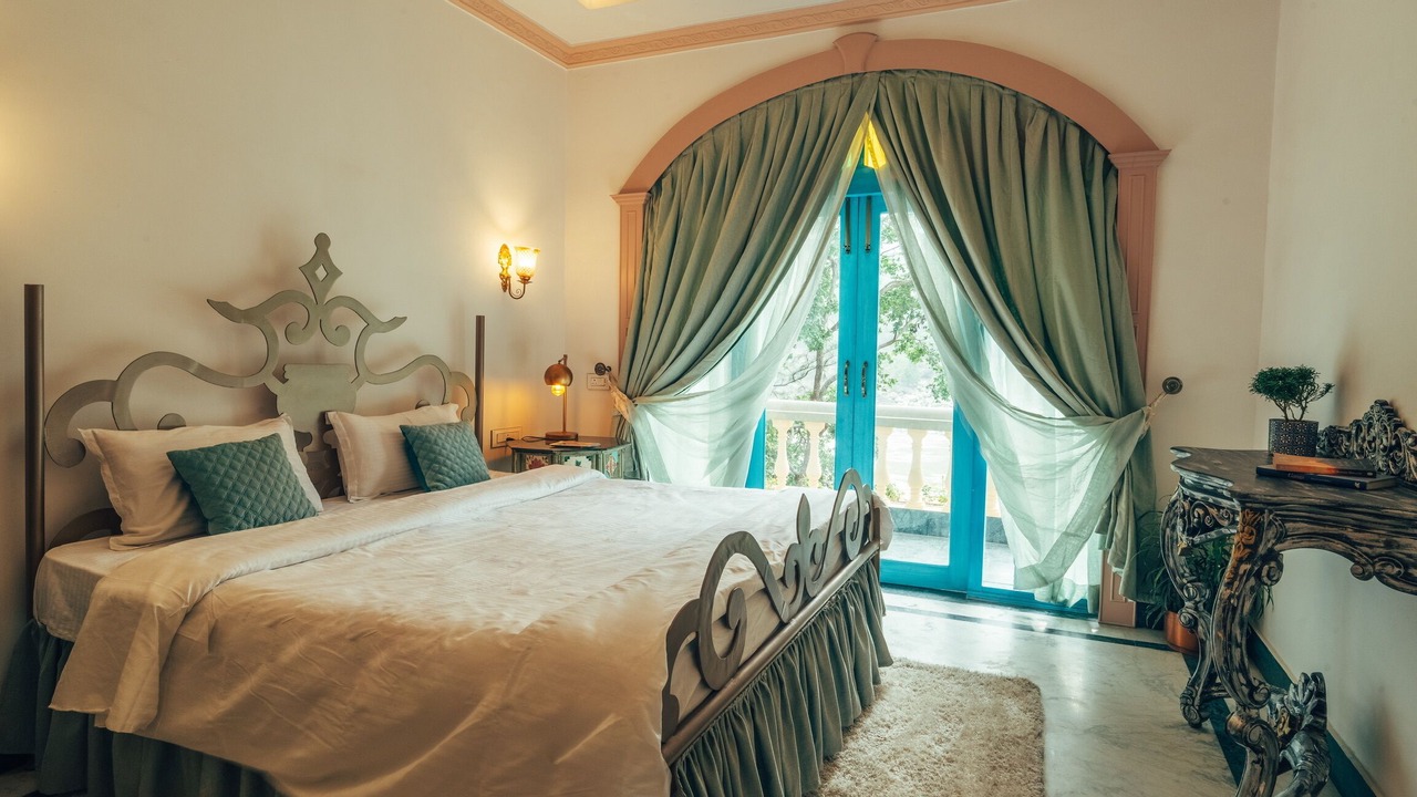 Photo of Bedroom in Tapovan