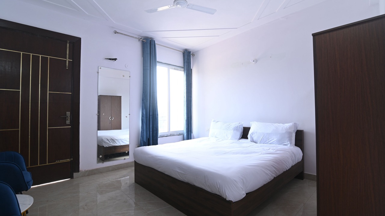 Photo of Bedroom in Chhatarpur