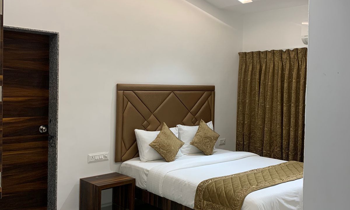 Photo of Bedroom in Lonavala