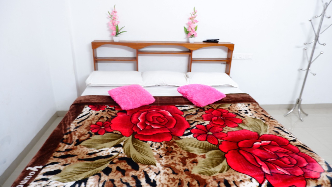 Photo of Bedroom in Ramakkalmedu