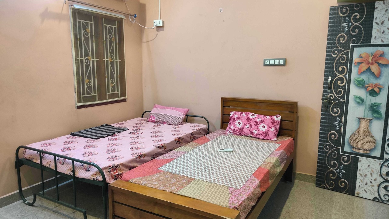 Photo of Bedroom in Tiruvannamalai