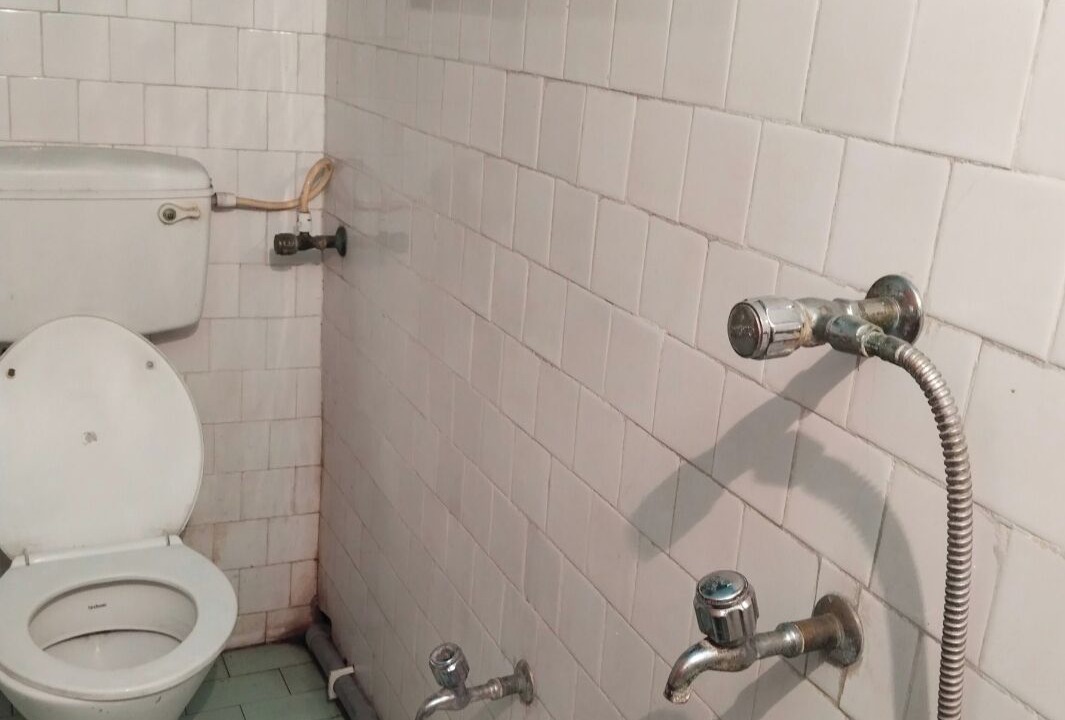 Photo of Bathroom in Garia