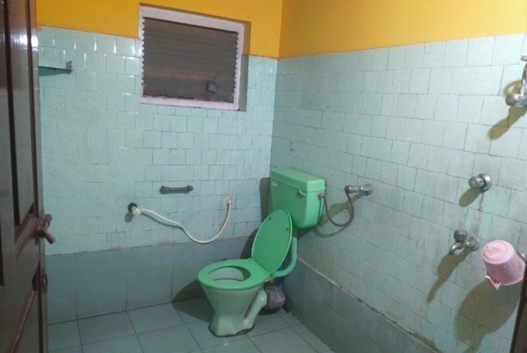Photo of Bathroom in Garia