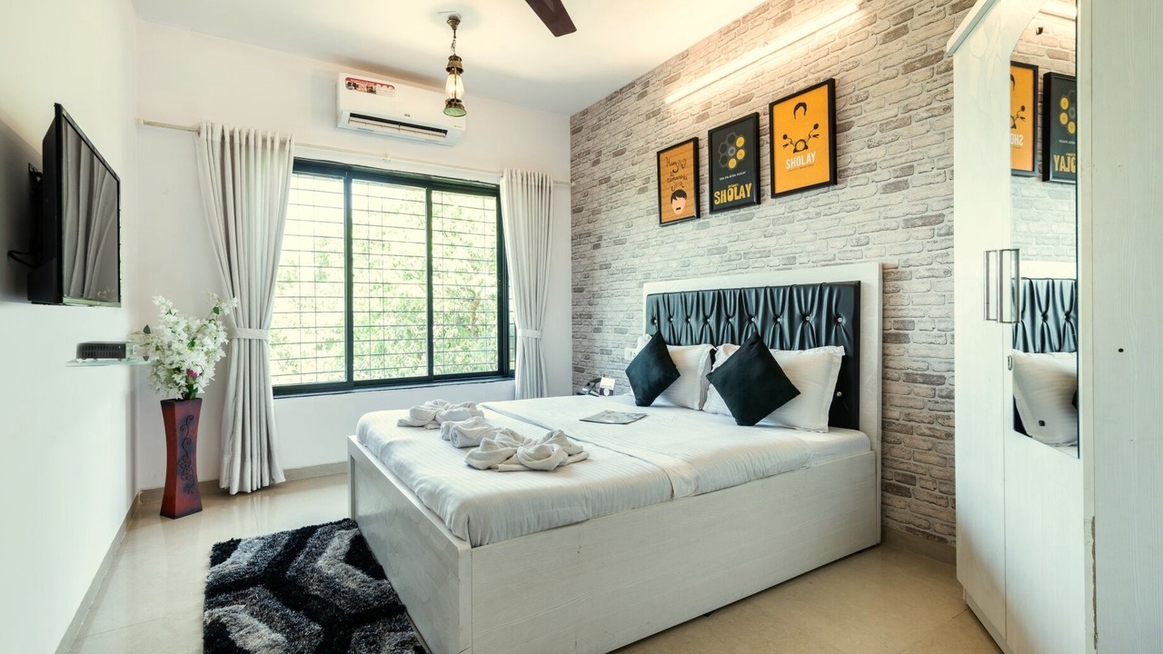 Photo of Bedroom in Kandivali East