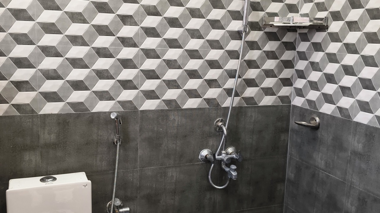 Photo of Bathroom in Anaimalai