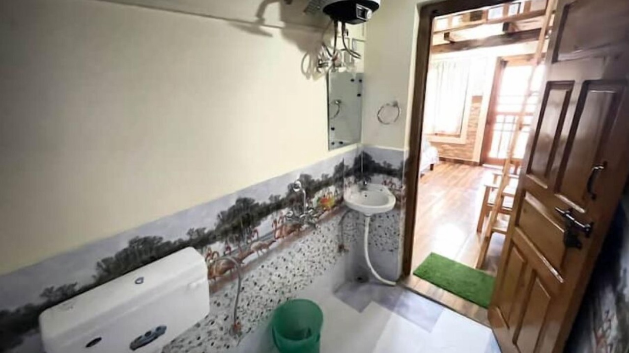 Photo of Bathroom in Kaul