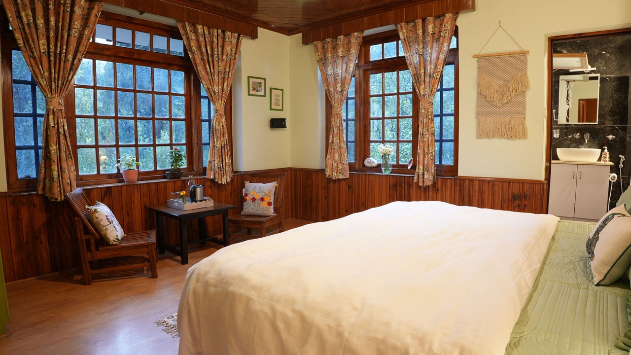 Photo of Bedroom in New Manali