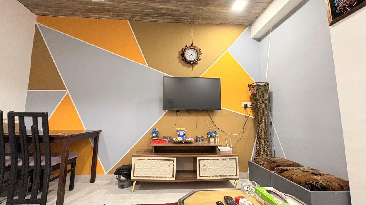 Photo of Livingroom in Pali Hill
