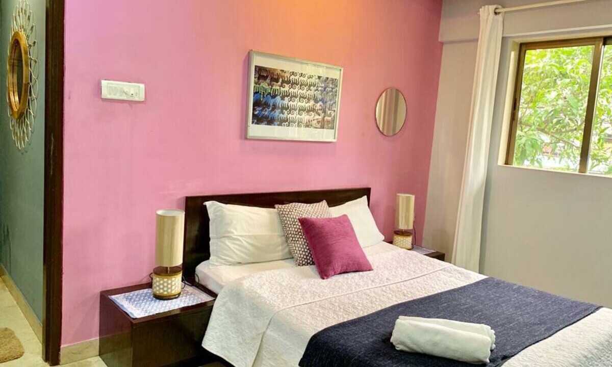 Photo of Bedroom in Pali Hill