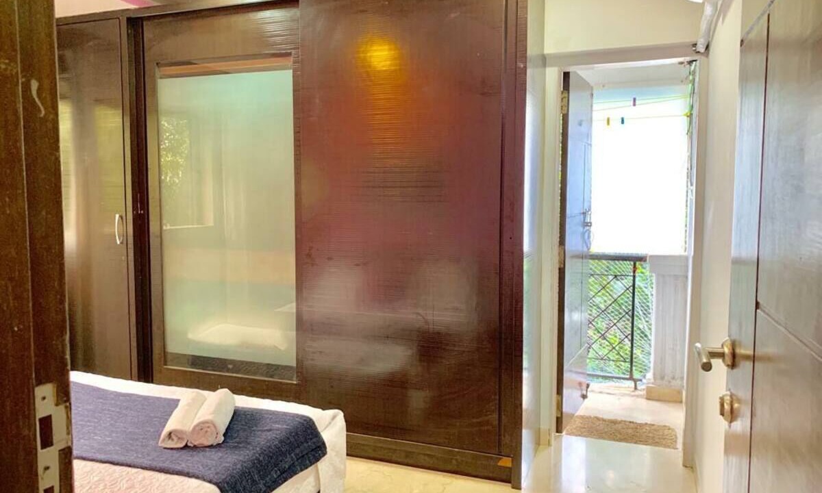 Photo of Bedroom in Pali Hill