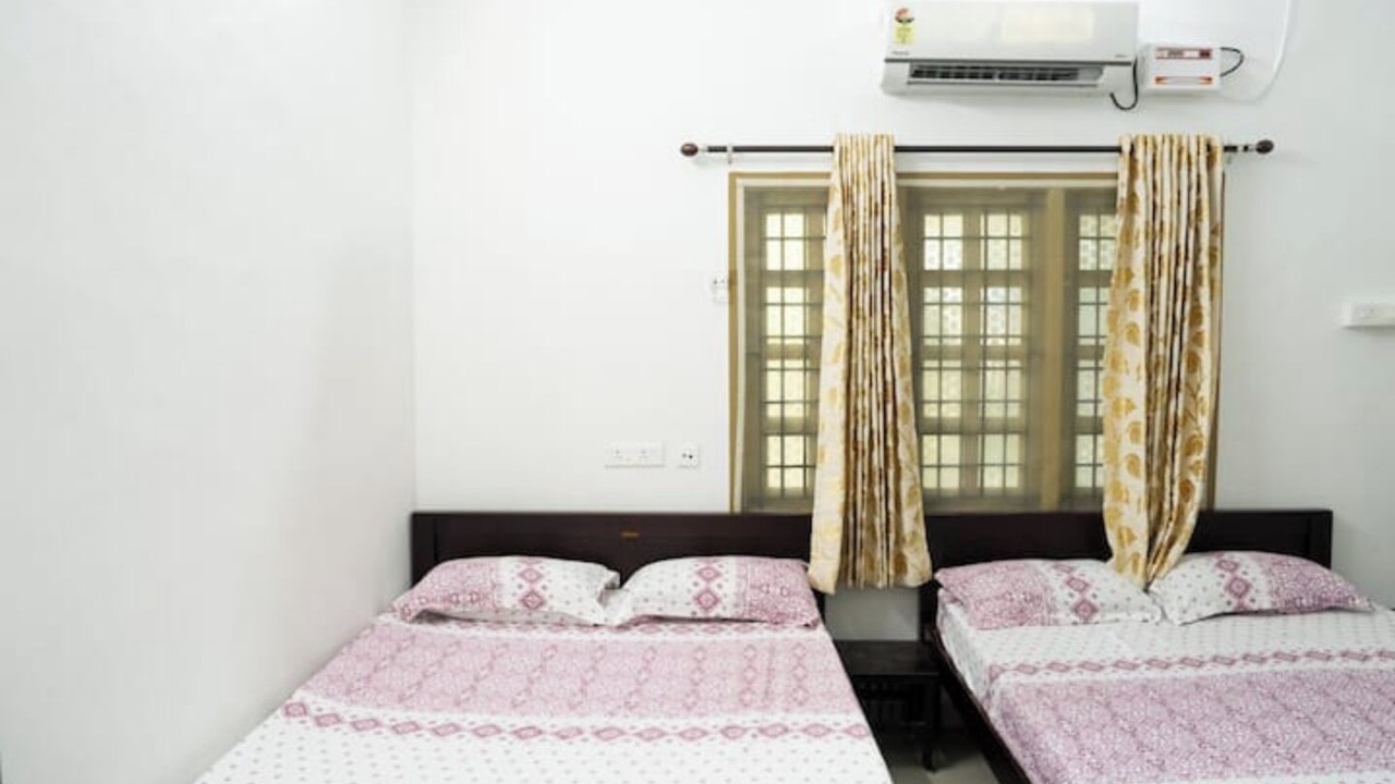 Photo of Bedroom in Palayankottai
