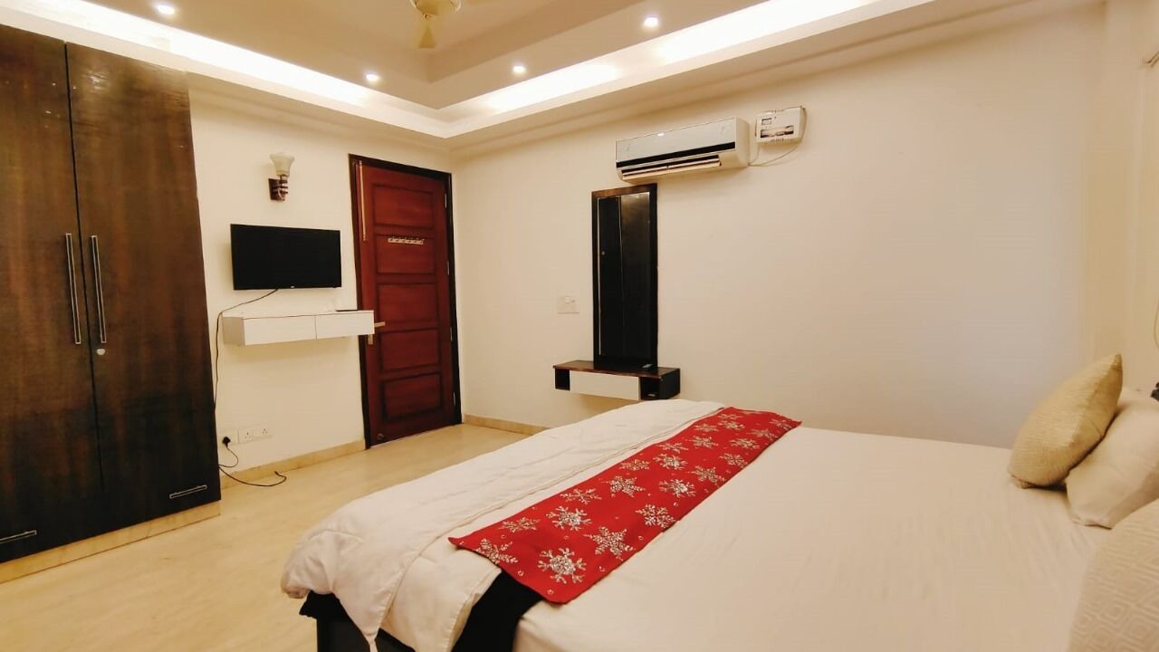 Photo of Bedroom in Saket