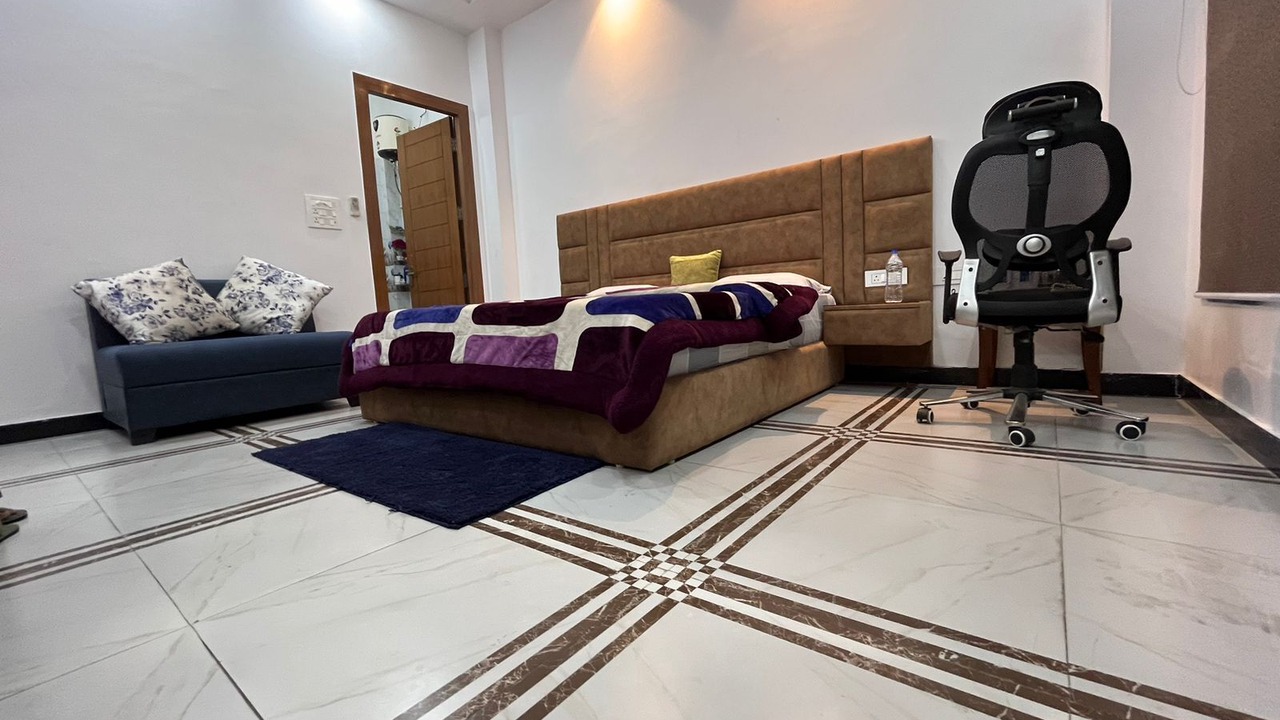 Photo of Bedroom in Mayapur
