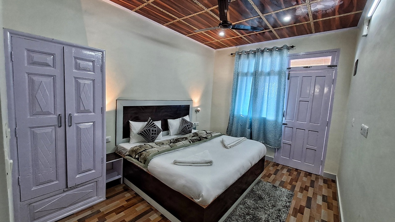 Photo of Bedroom in Shimla